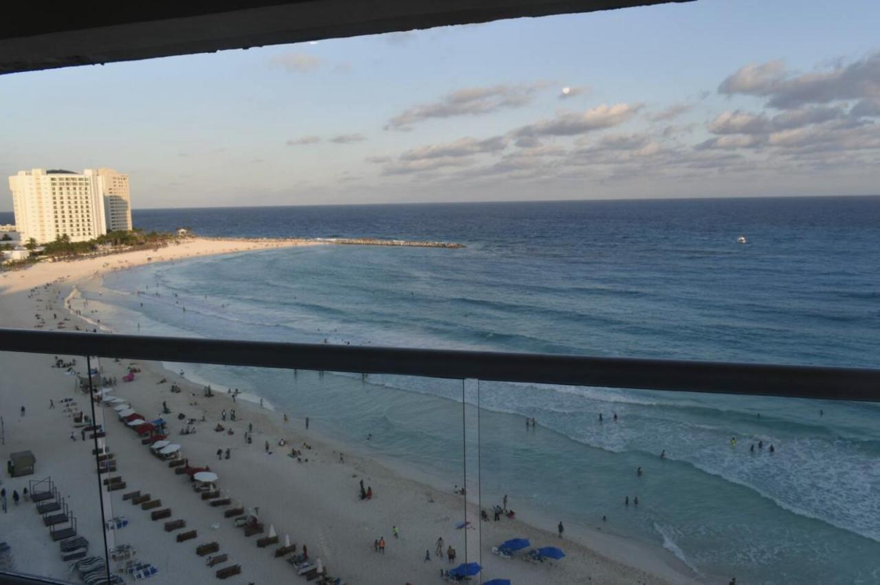 Luxury Caribbean Condos By Salvia Cancun Beachfront מראה חיצוני תמונה
