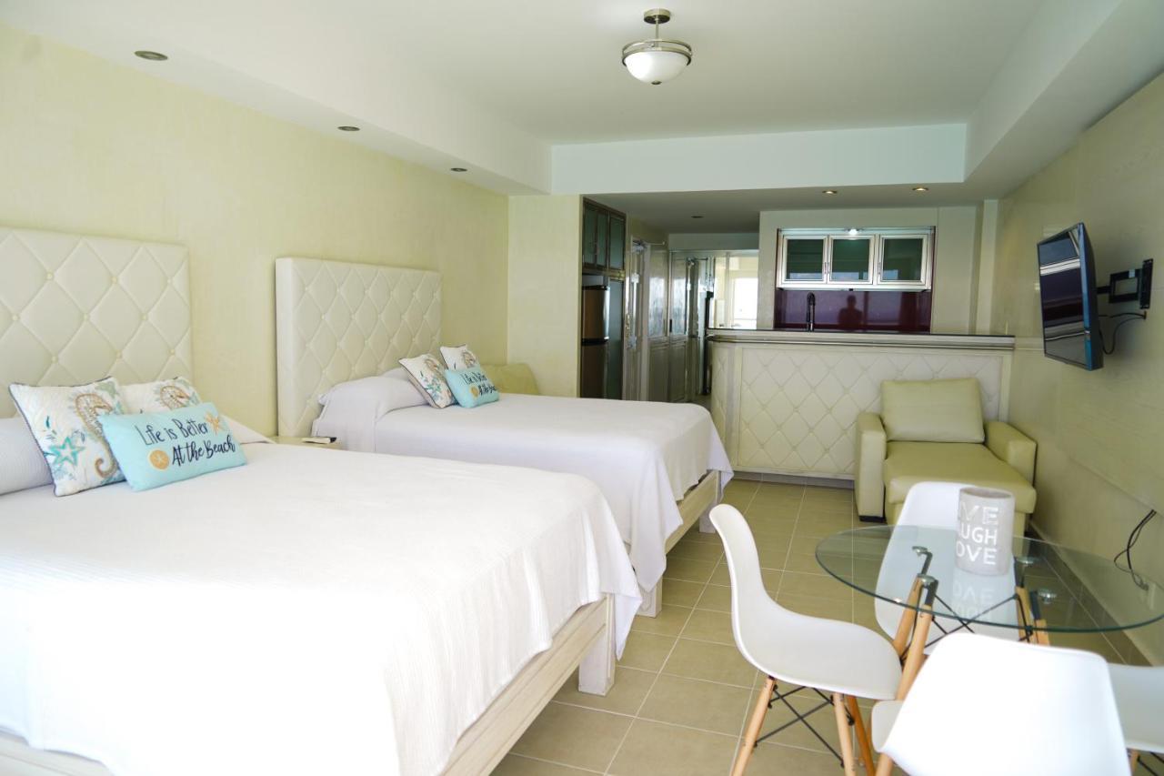 Luxury Caribbean Condos By Salvia Cancun Beachfront מראה חיצוני תמונה