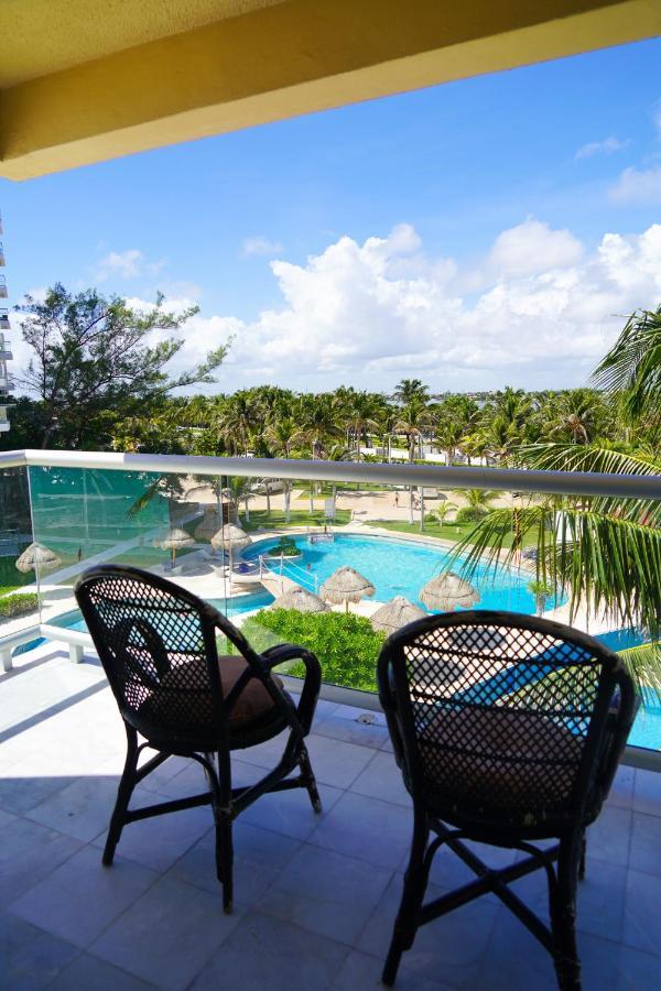 Luxury Caribbean Condos By Salvia Cancun Beachfront מראה חיצוני תמונה