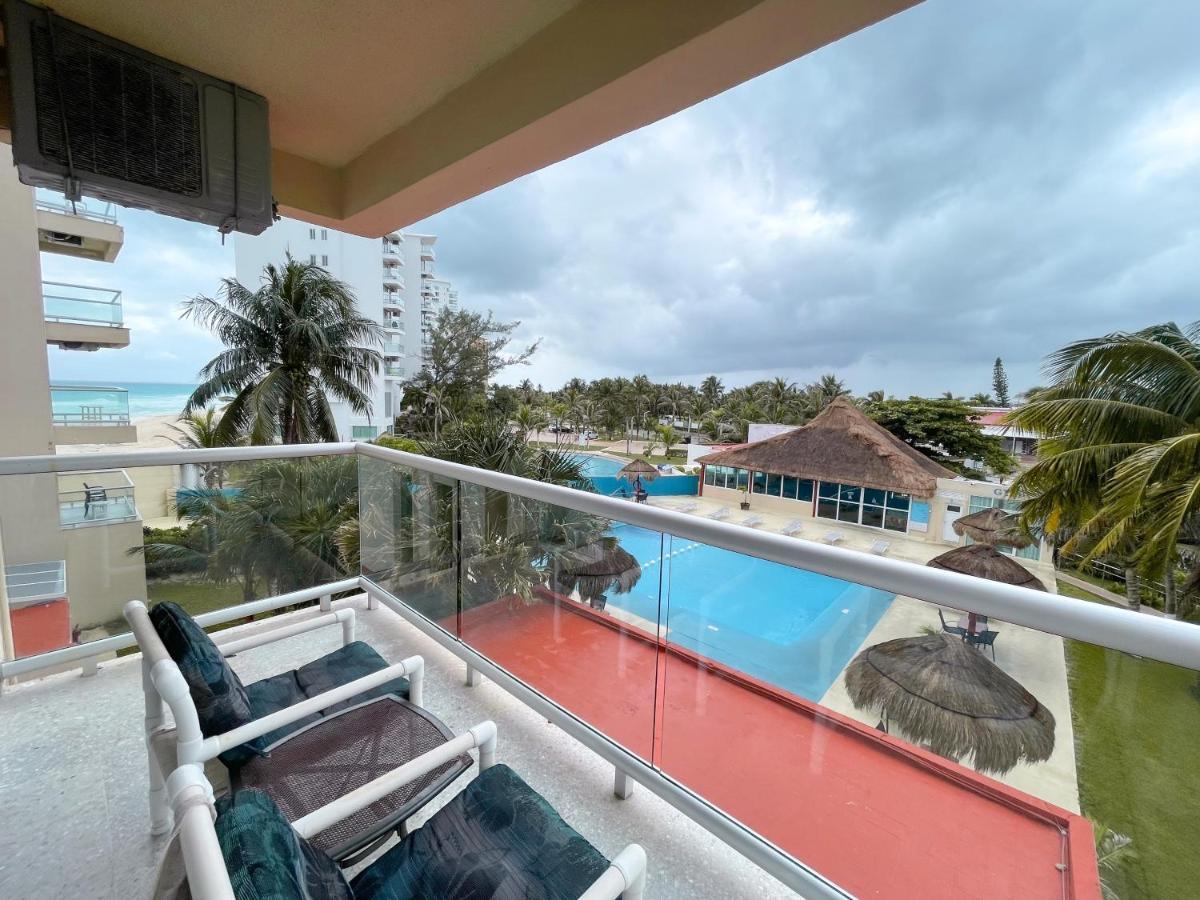 Luxury Caribbean Condos By Salvia Cancun Beachfront מראה חיצוני תמונה